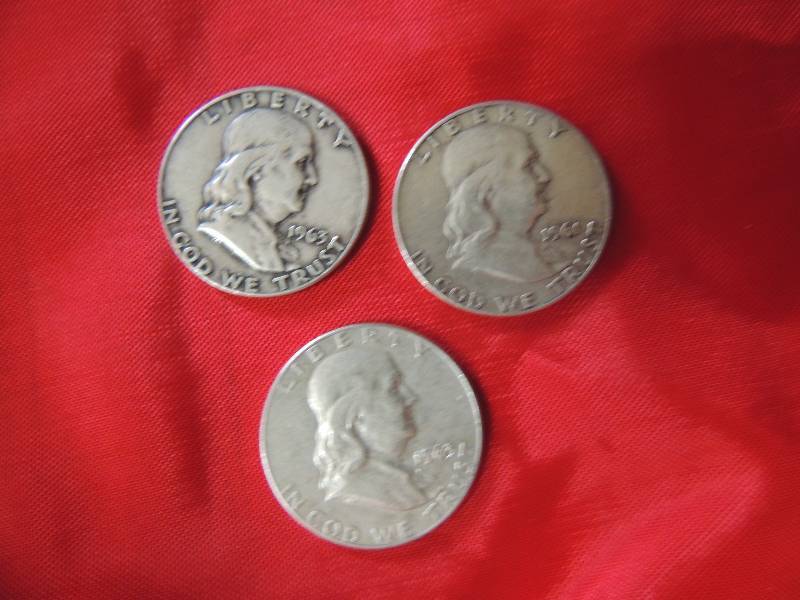 lot 121 image: Franklin half dollars. 1961, 1961, 1963 clean