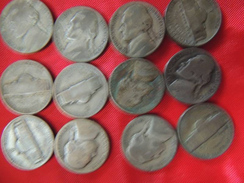 lot 124 image: Jefferson Nickels 1942 x 12