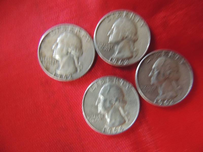 lot 130 image: Washington Quarter Dollar 1962 x 2, 1963 x 1, 1964 x 1