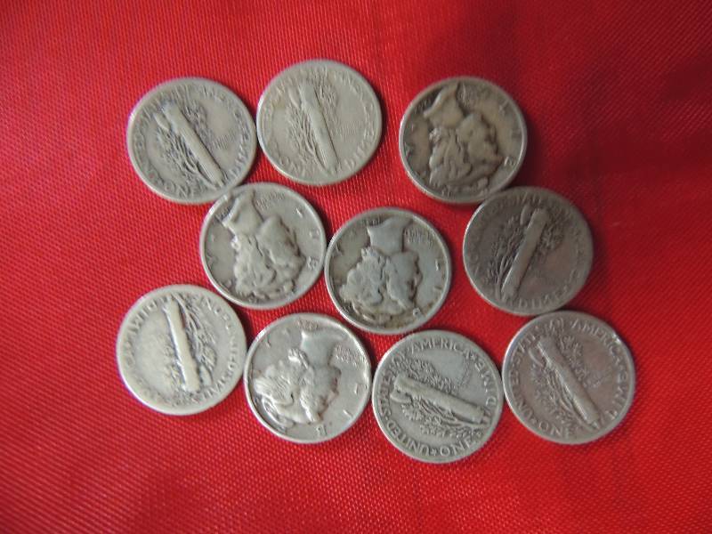 lot 135 image: Mercury Dimes 1941 x 4, 1941 S x 4 and 1941D x 2