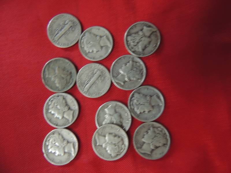 lot 137 image: Mercury Dimes 1943 Qty. 12