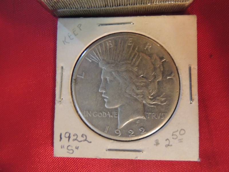 lot 12 image: Peace Silver Dollar 1922S nice clean lines