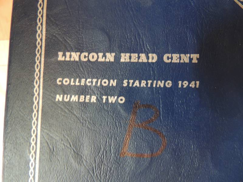 lot 38 image: Lincoln Head cent Folder 1941- forward. Contains 81 of set.