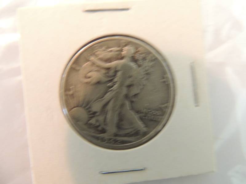 lot 102 image: Liberty Walking Silver half dollar 1942