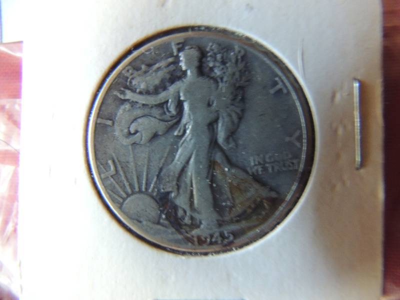 lot 165 image: Liberty Walking Silver half dollar 1945