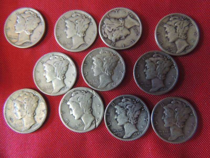 lot 169 image: Mercury head Dimes 1943 x 11