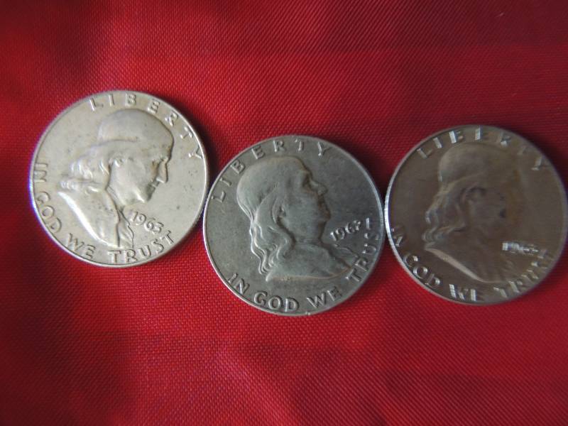 lot 182 image: Franklin half dollar-1962 and 1963 x 2