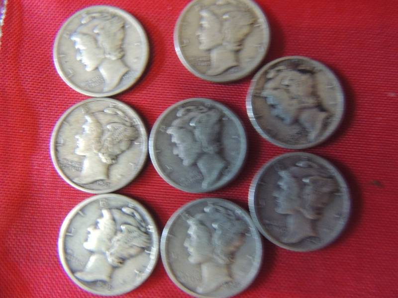 lot 188 image: Mercury head Dimes 1941 S x 8