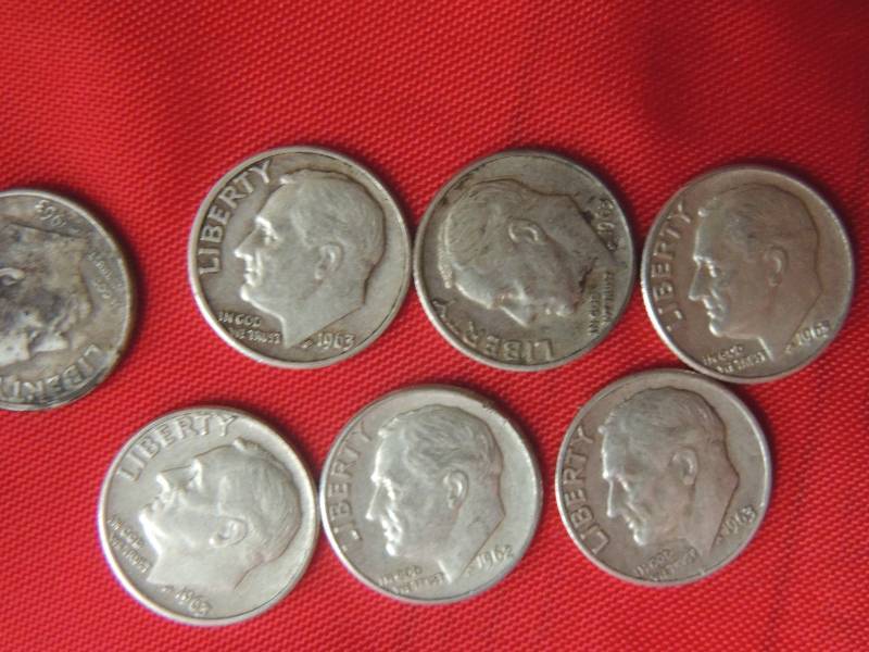 lot 154 image: Roosevelt Dimes 1963 x 7