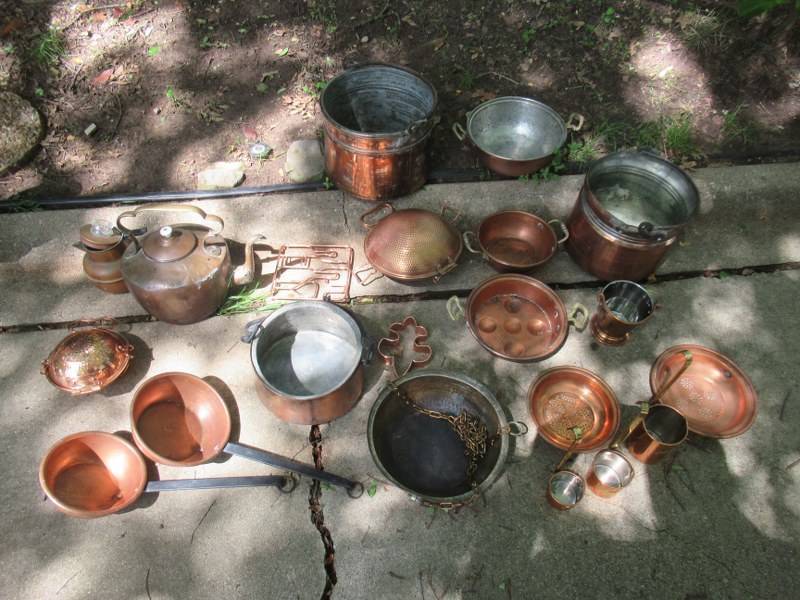 lot 24 image: COPPER DCOR
