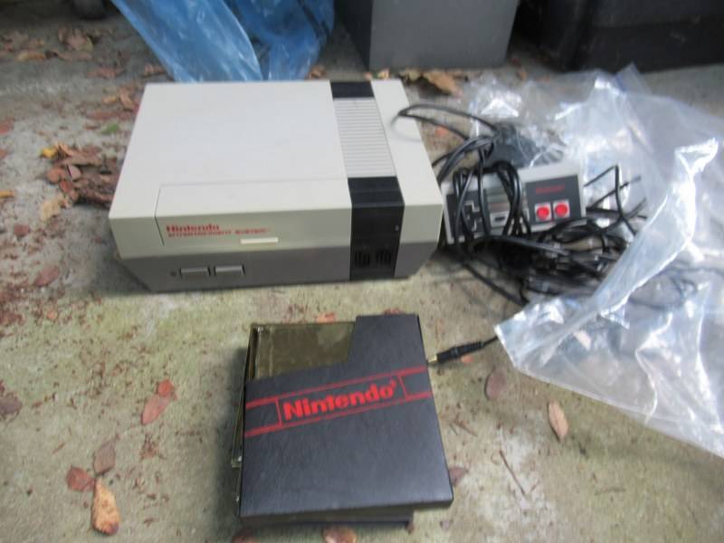 lot 40 image: GAMING