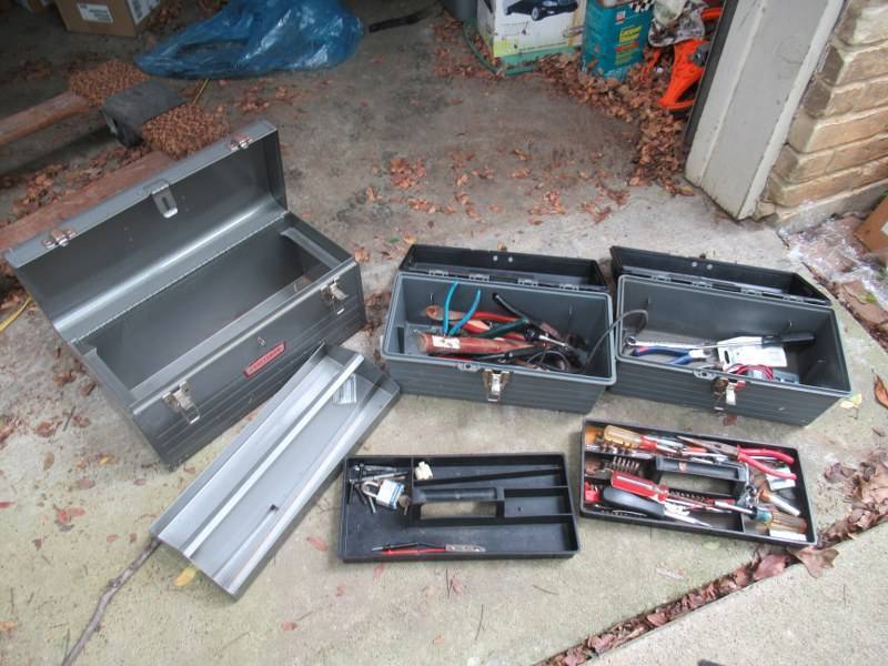 lot 49 image: TOOLS