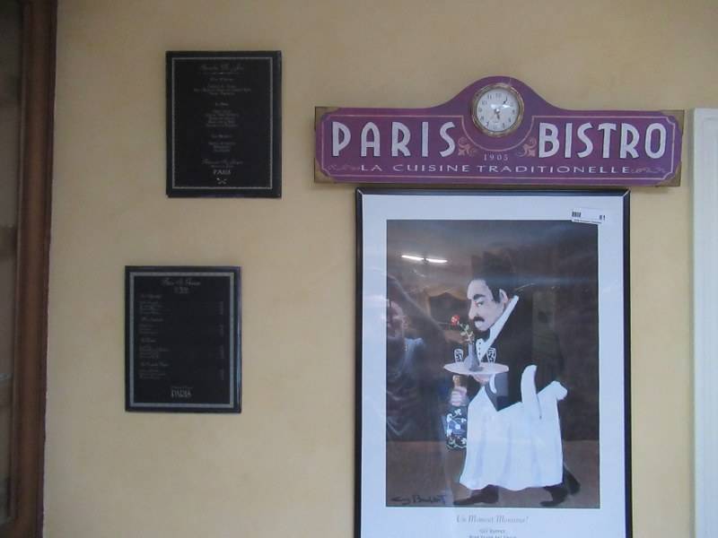 lot 81 image: HOME DCOR