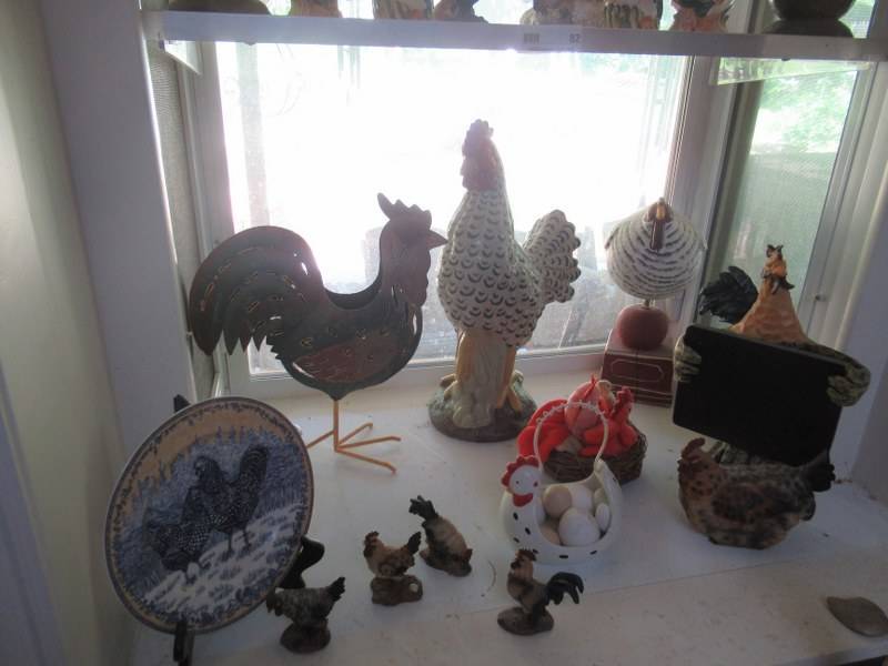 lot 82 image: CERAMICS