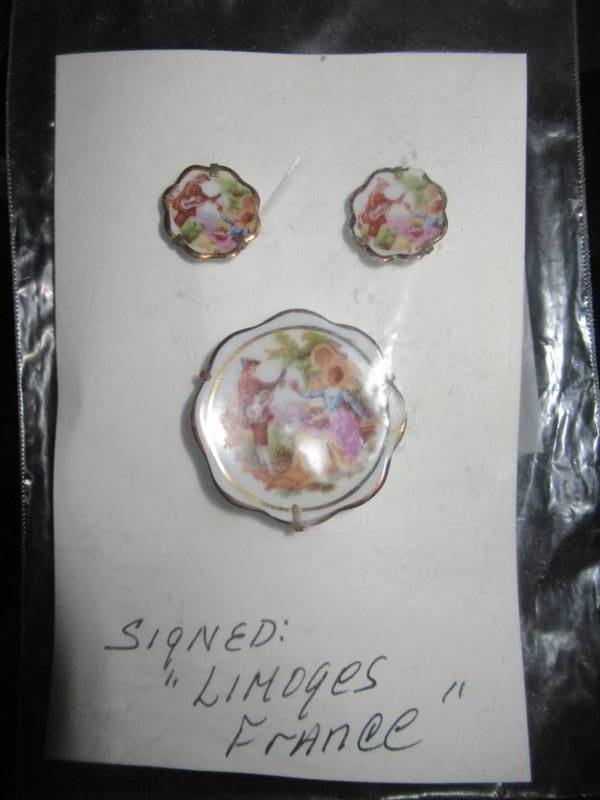 lot 129 image: VINTAGE LIMOGES FRANCE JEWELRY