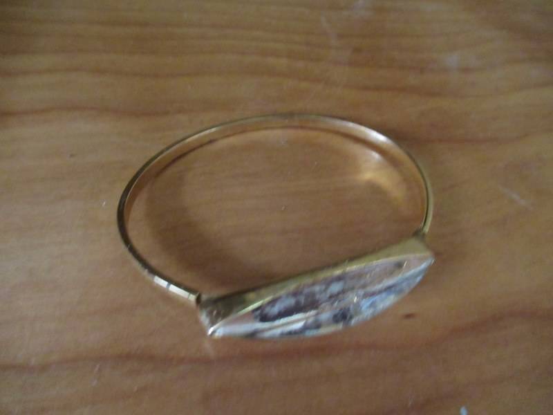 lot 130 image: JEWELRY