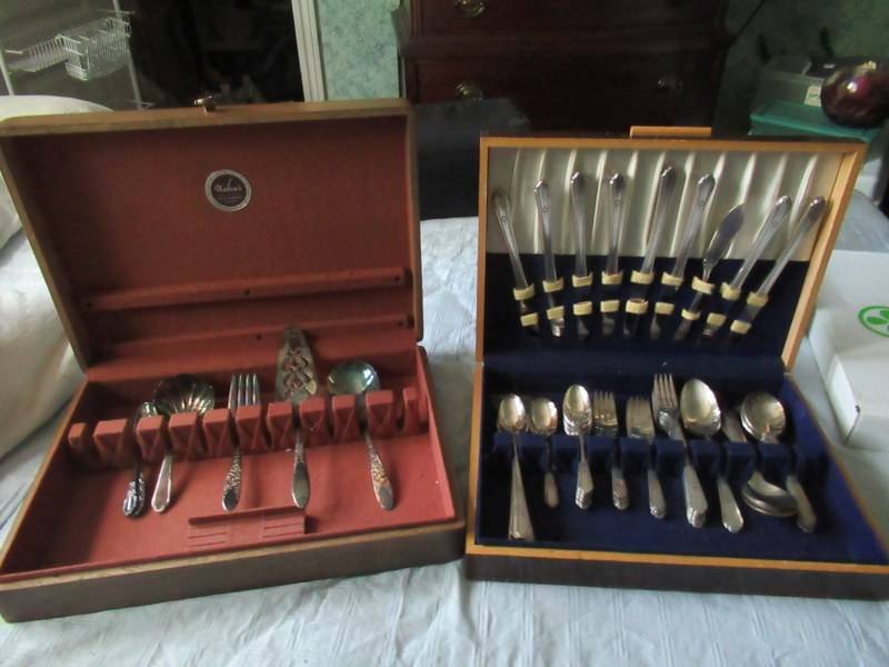 lot 226 image: SILVER PLATE