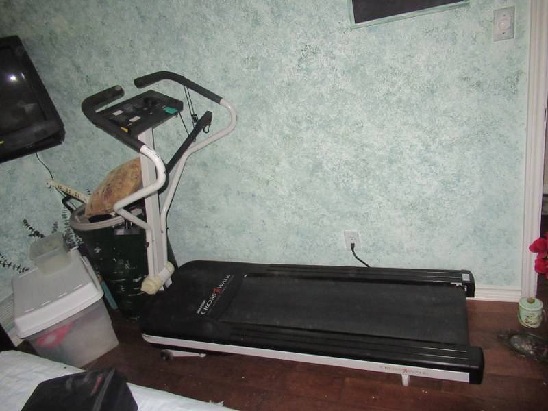 lot 230 image: HEALTH