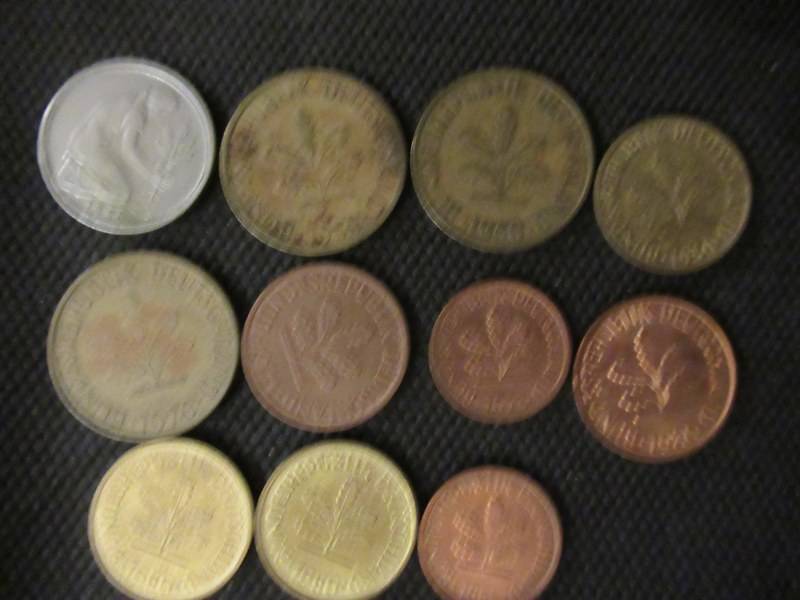 lot 330 image: COINS