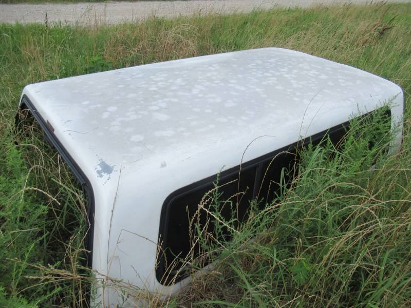 lot 10 image: DODGE CAMPER
