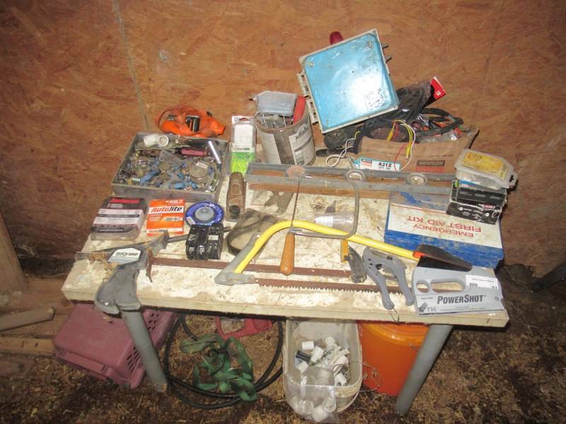 lot 61 image: TOOLS