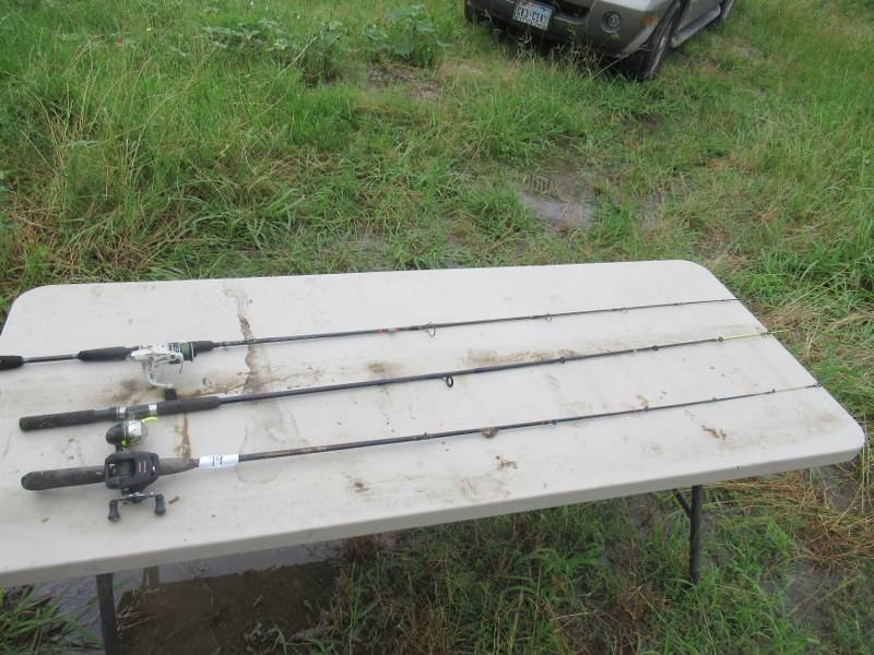 lot 79 image: RODS AND REELS