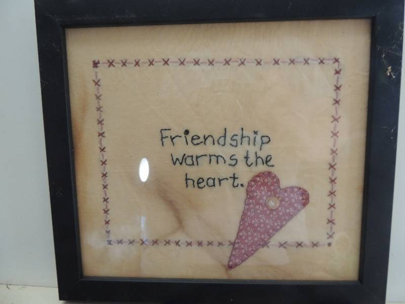 lot 87 image: Embroidery on tea cloth Friendship warms the Heart F 9x10