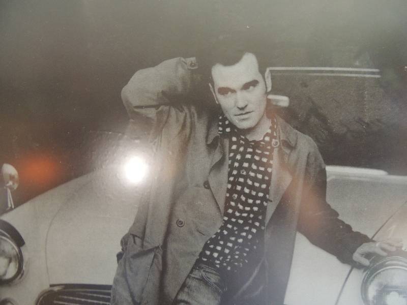 lot 121 image: Unknown subject. Hang it and say its your rich uncle from England 35 x 25