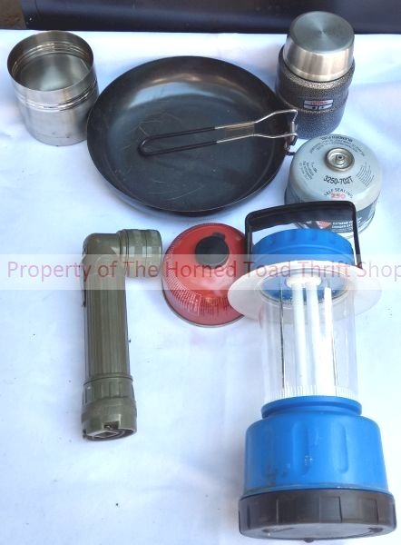 lot 13 image: Camping Items