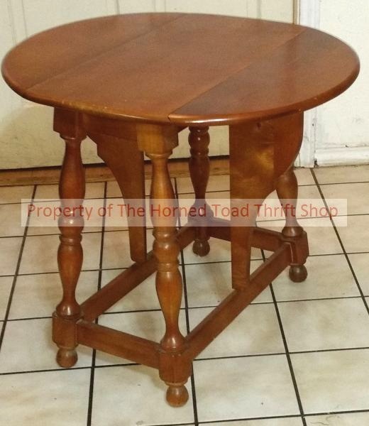 lot 2 image: Drop Leaf Table