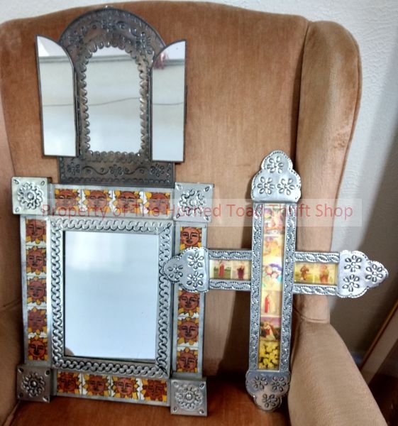 lot 34 image: Hammered Tin Home Decor