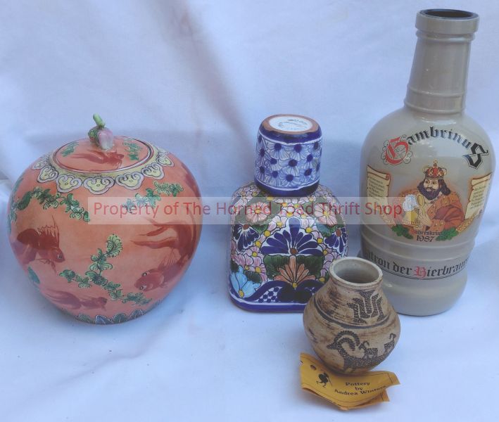 lot 70 image: Various Vases