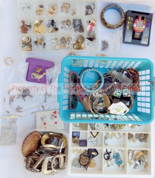 lot 75 image: Mixed Costume Jewelry and More Lot