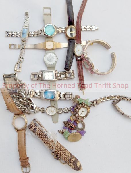 lot 81 image: Watches
