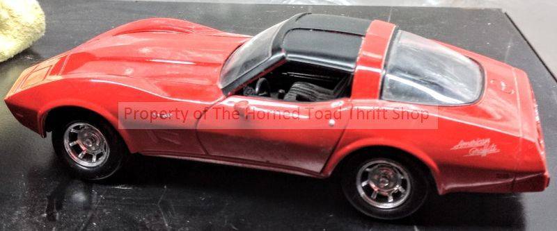 lot 95 image: Corvette Die Cast Model