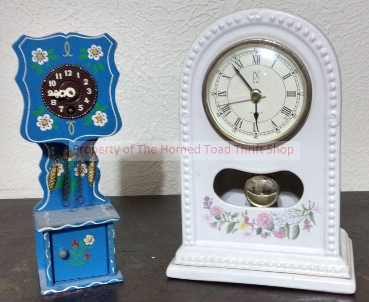 lot 44 image: Mantel and Wall Clocks
