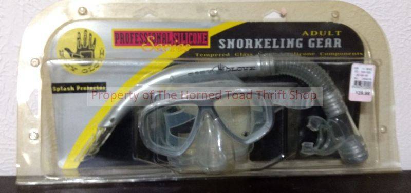 lot 128 image: Body Glove Professional Snorkeling Gear