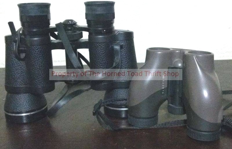 lot 164 image: Binoculars