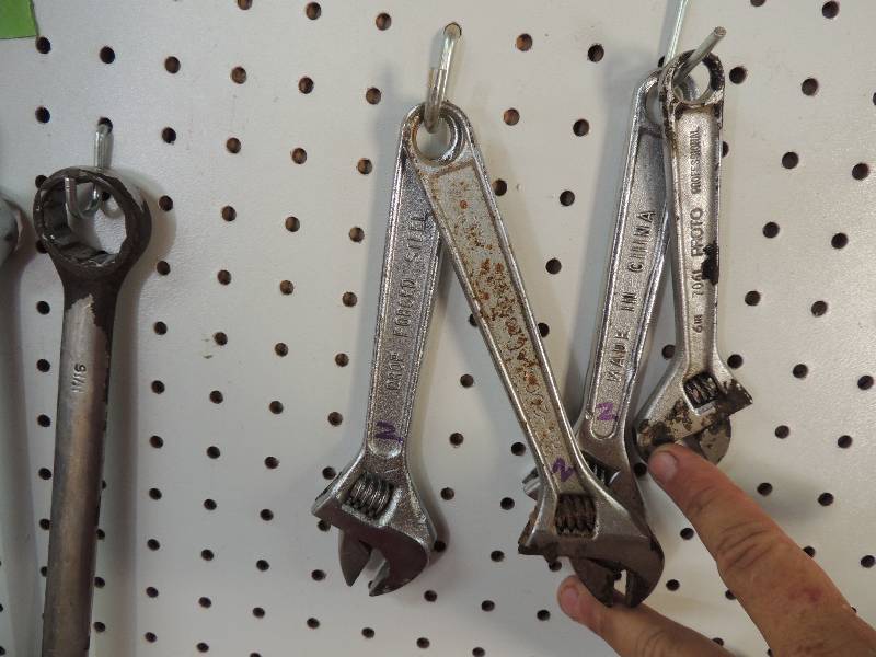 lot 28 image: crescent wrench 8 inch x 3 and 9 inch x 1
