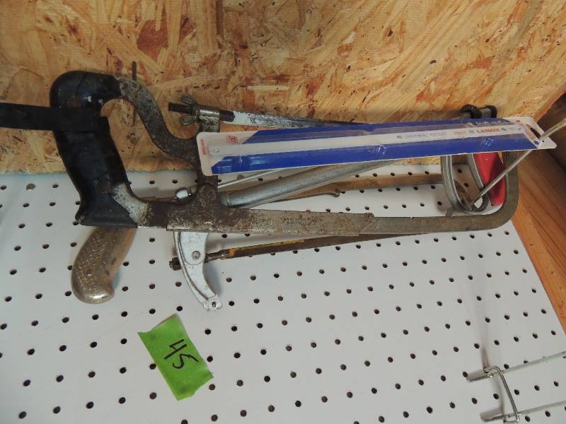 lot 45 image: Hand saws x 3 with blades (0ne new)