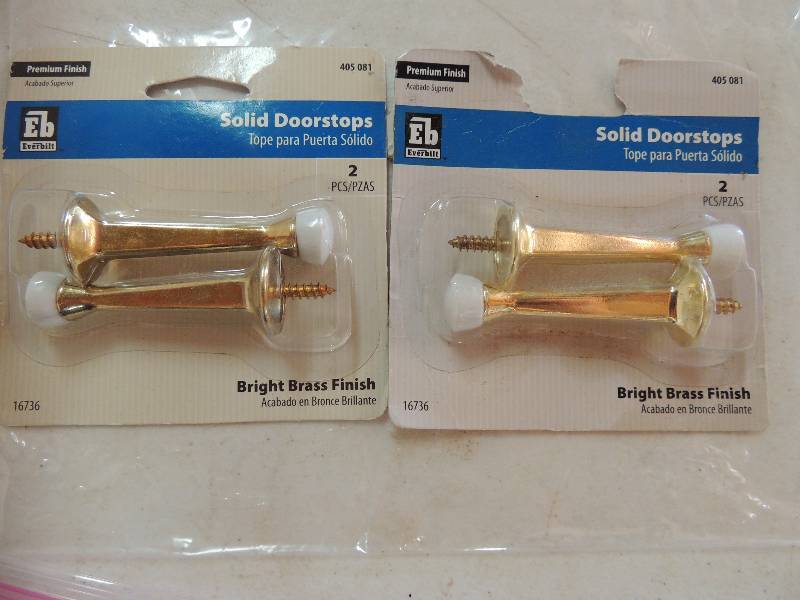 lot 68 image: Solid door stops x 2 NEW