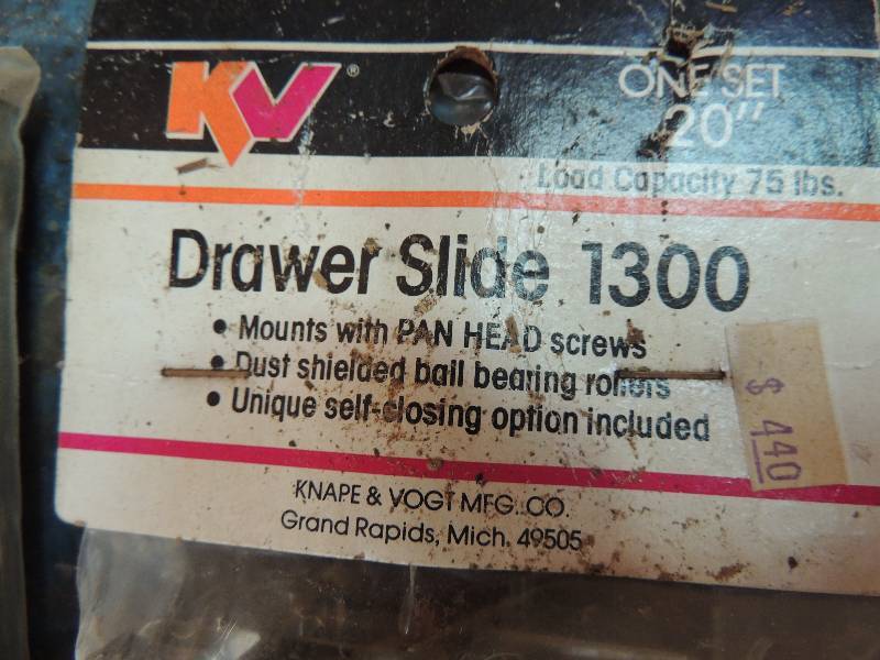 lot 98 image: 20 drawer  slides x 3