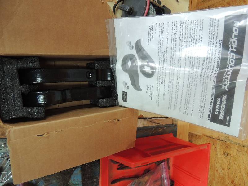lot 104 image: RC 2011 25003500 Hd 1.5-2 Torsion adjusters NIB