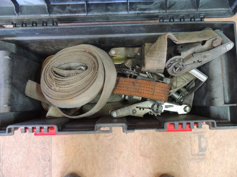 lot 120 image: toolbox of straps
