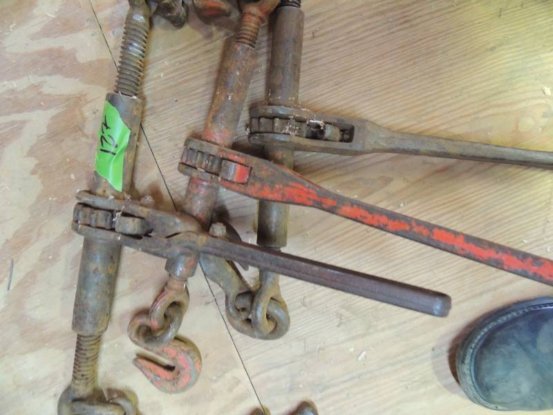 lot 127 image: 3 ratchet boomers