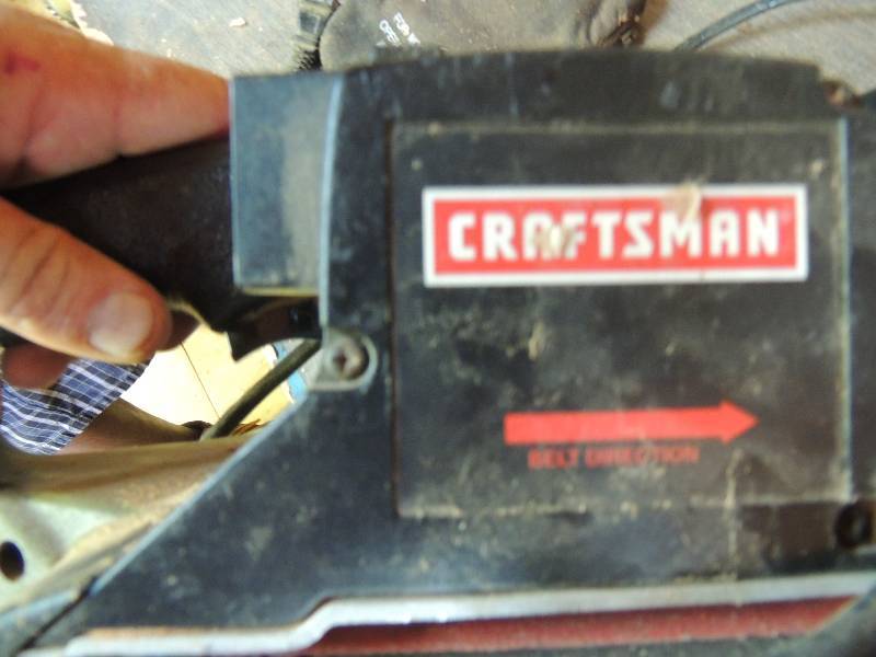 lot 134 image: Craftsman belt sander