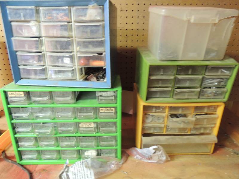 lot 174 image: 4 storage containers with drawers full of bolts, screws and washers