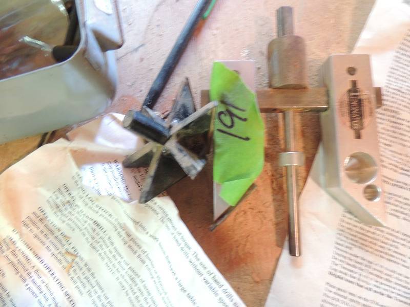 lot 191 image: Tetonator for blade mounting
