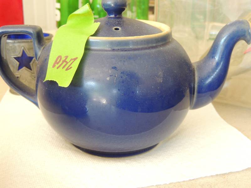 lot 240 image: Denby Pottery, English teapot cobalt blue