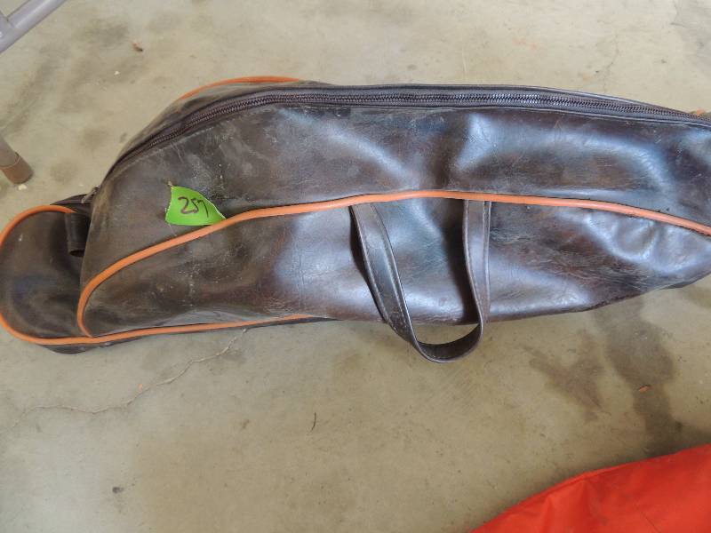 lot 257 image: Baseball equipment bag ,helmet and balls